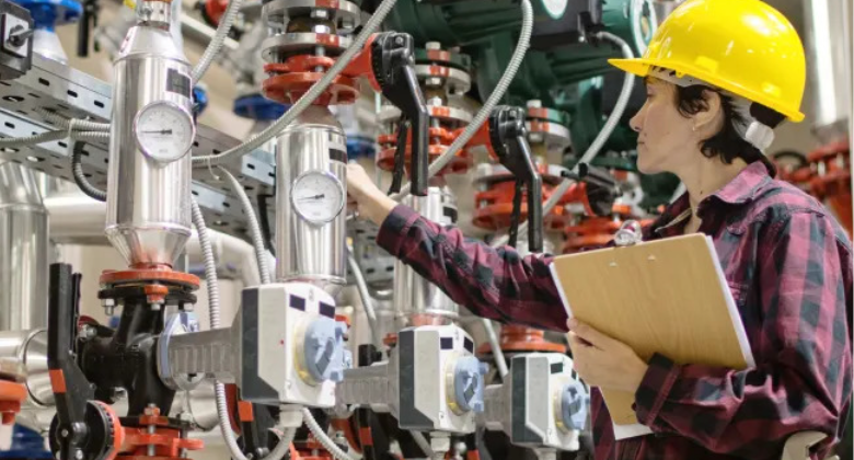 “Revolutionizing Industrial Manufacturing Processes: The Impact of Commercial Boilers”