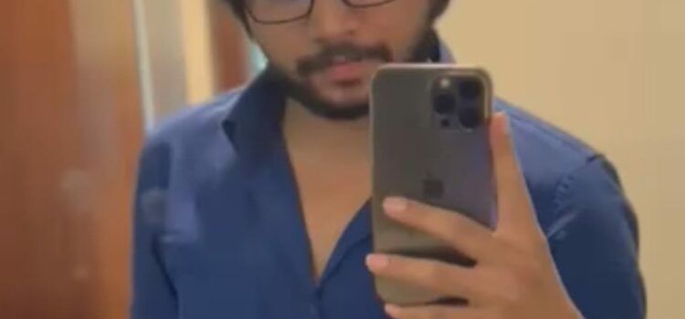 18 year old software developer, got above struggles to Create his company – CSExplained