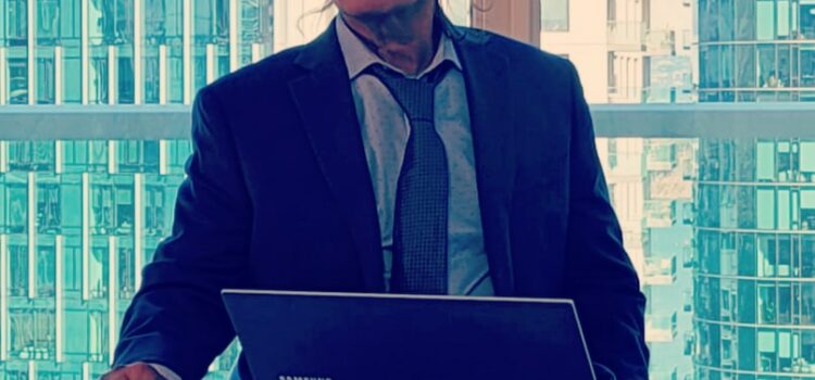 Rajan Luthra, the visionary creator of the extraordinary film “Mahayogi Highway 1 to Oneness,” extends heartfelt Oneness wishes for the year 2024.