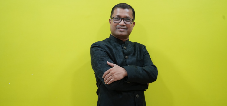 Dr. Sanjay Saha Ki Rama  a Luminary in Energy Medicine and Ancient Energy Professor Mahaguru