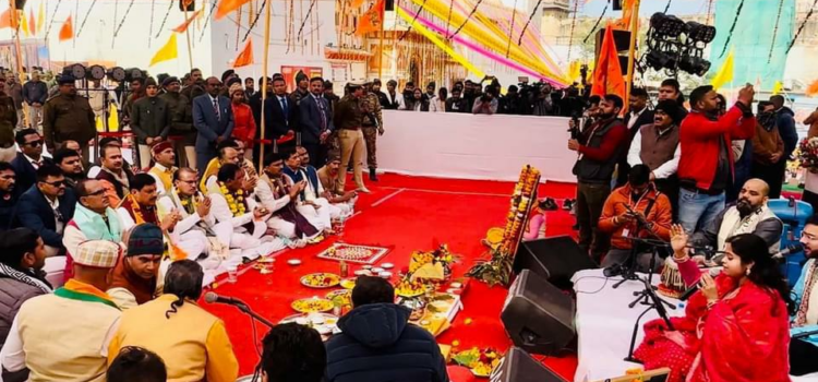 Sanskrit Singer Madhvi Madhukar’s “Madhuram Vrind” Band Performed in Ayodhya and Orchha During Consecration Ceremony Of Lord Ram.