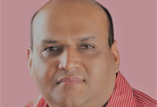 Renowned Astrologer Anand Soni Garners Acclaim for Three-Decade Career