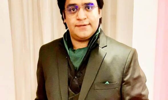 Astrologer Karan Manchanda Celebrates a Decade of Transforming Lives Through Astrology