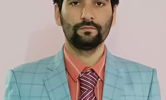 Meet Rather Younous: The Globally Acclaimed TESOL Certified English Teacher