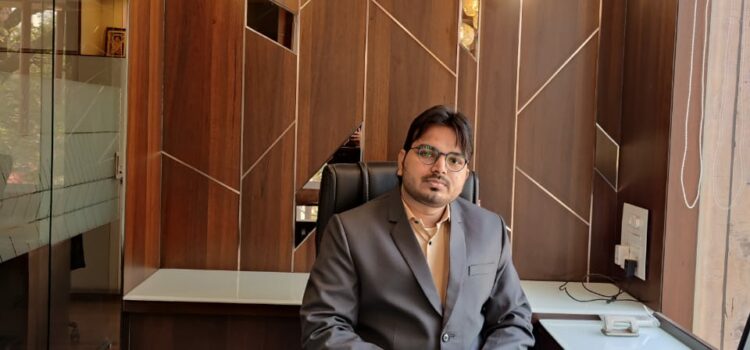 “Meet Mushir Ahmad: The Visionary Founder & Director of KWIKMI”