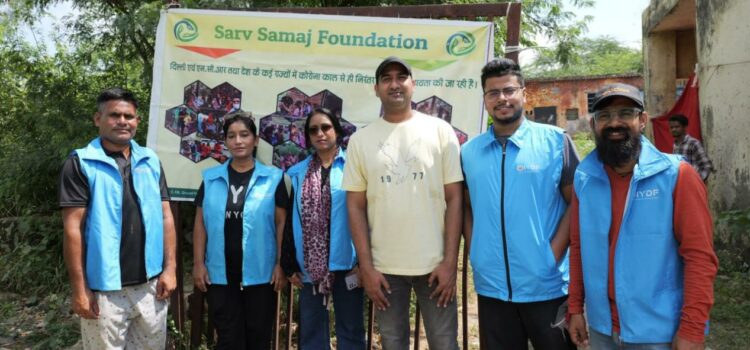 IYDF and Plant N Pots Provide Education and Food Aid to Slum Children in Delhi