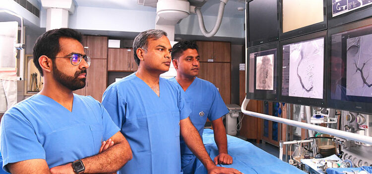 Doctors Report Decline in Thyroid Surgeries as Non-Invasive Treatments Take Center Stage