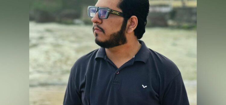 “The Hacker Who Became a Business Tycoon – Mayank Gandhi’s Story”