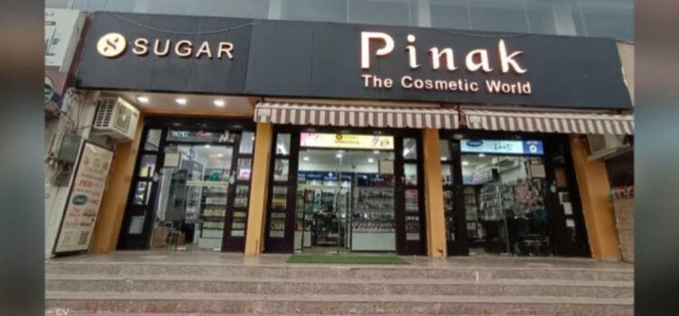 Pinak The Cosmetics World: Bridging Beauty with Innovation in Tier 3 Cities