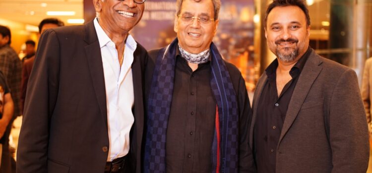 Master filmmaker Subhash Ghai honours Ace Hollywood Producer Ashok Amritraj with IIFTC Global Indian Cinema Icon Award