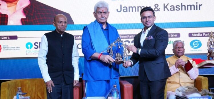 LG Manoj Sinha Addresses Young Innovators at Grand Finale Smart India Hackathon 2024 at Galgotias University”