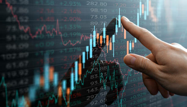 How IPO Pricing Works: A Clear Look at Valuation Methods