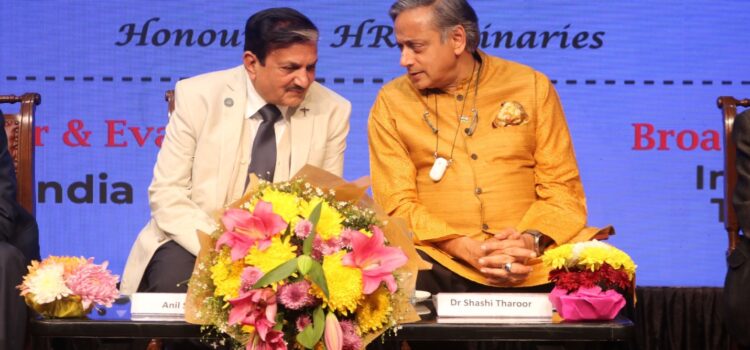 FOSTIIMA Business School Hosts MARGDARSHAK 3.0, Celebrating HR Excellence with Dr. Shashi Tharoor