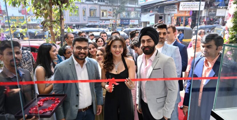 Limelight Diamonds Launch Their 26th Exclusive Store in Thane, Inaugurated by Popular Actress Tejasswi Prakash