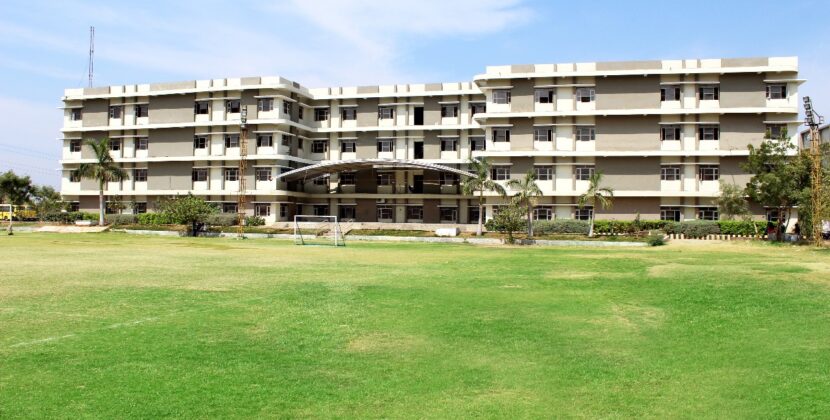 Sigma University: Freshers Orientation 2024!