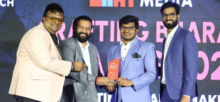 Anuj Tiwari Honored with Crafting Bharat Award in 40 Under 40 for Transforming AI/ML Education